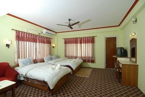 Hotel Lake House Pokhara Eksteriør bilde